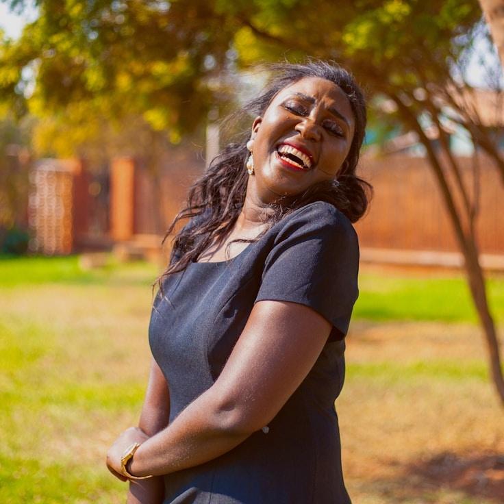 Ravi Kapoor, Client Relations Director, discussing corporate gifting strategy with business clients